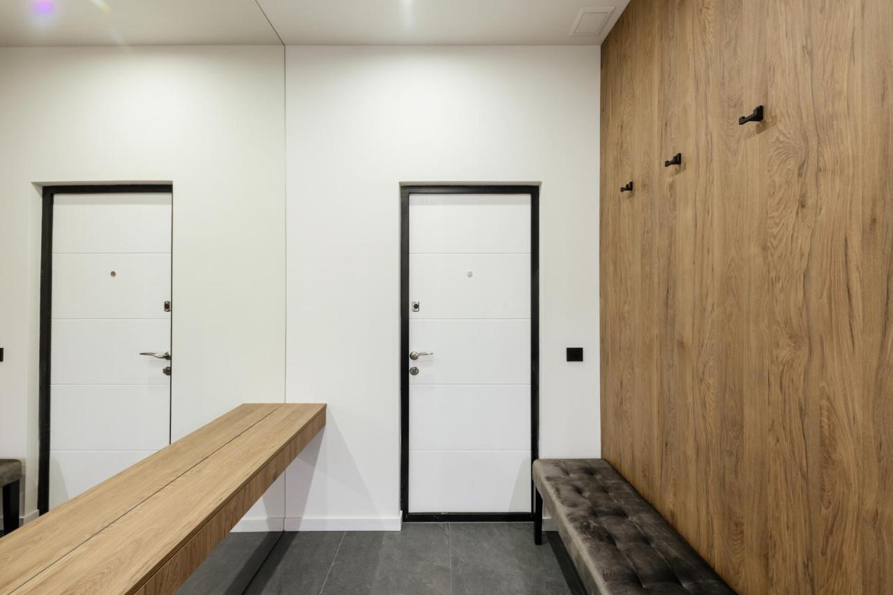 אוזהורוד Luxury Apartments Smart House מראה חיצוני תמונה