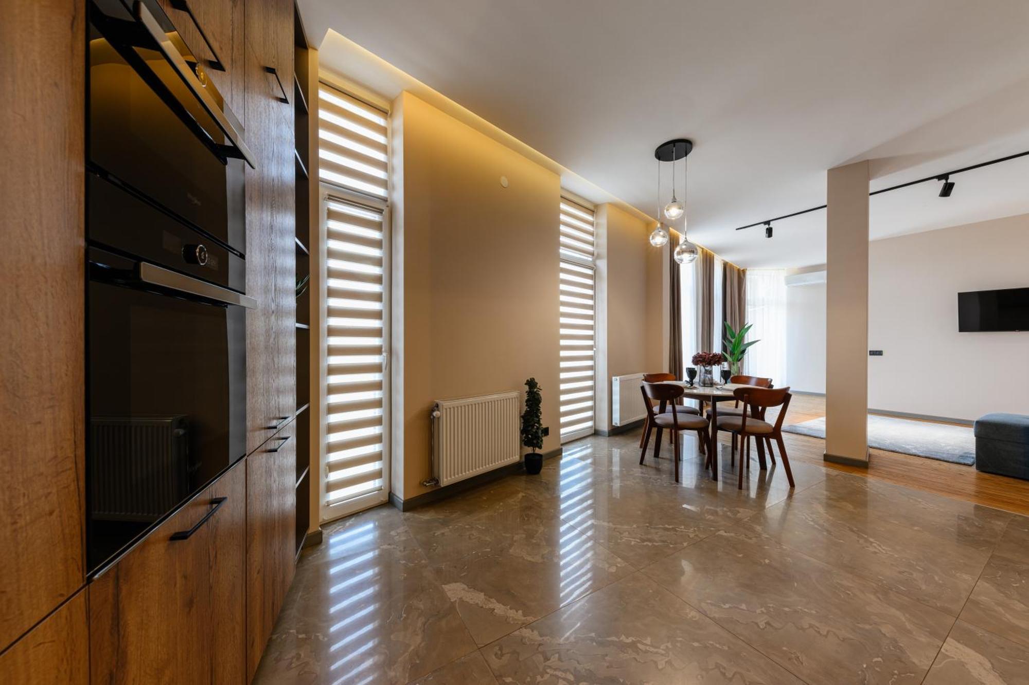 אוזהורוד Luxury Apartments Smart House מראה חיצוני תמונה