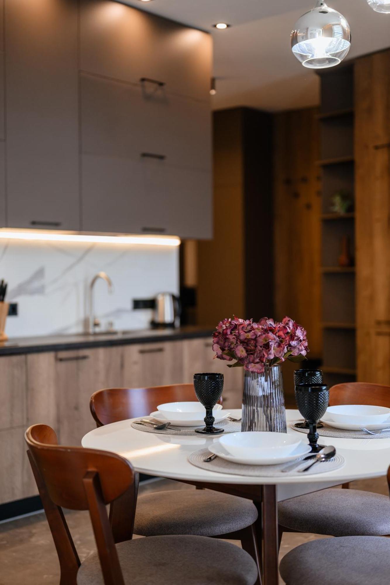 אוזהורוד Luxury Apartments Smart House מראה חיצוני תמונה