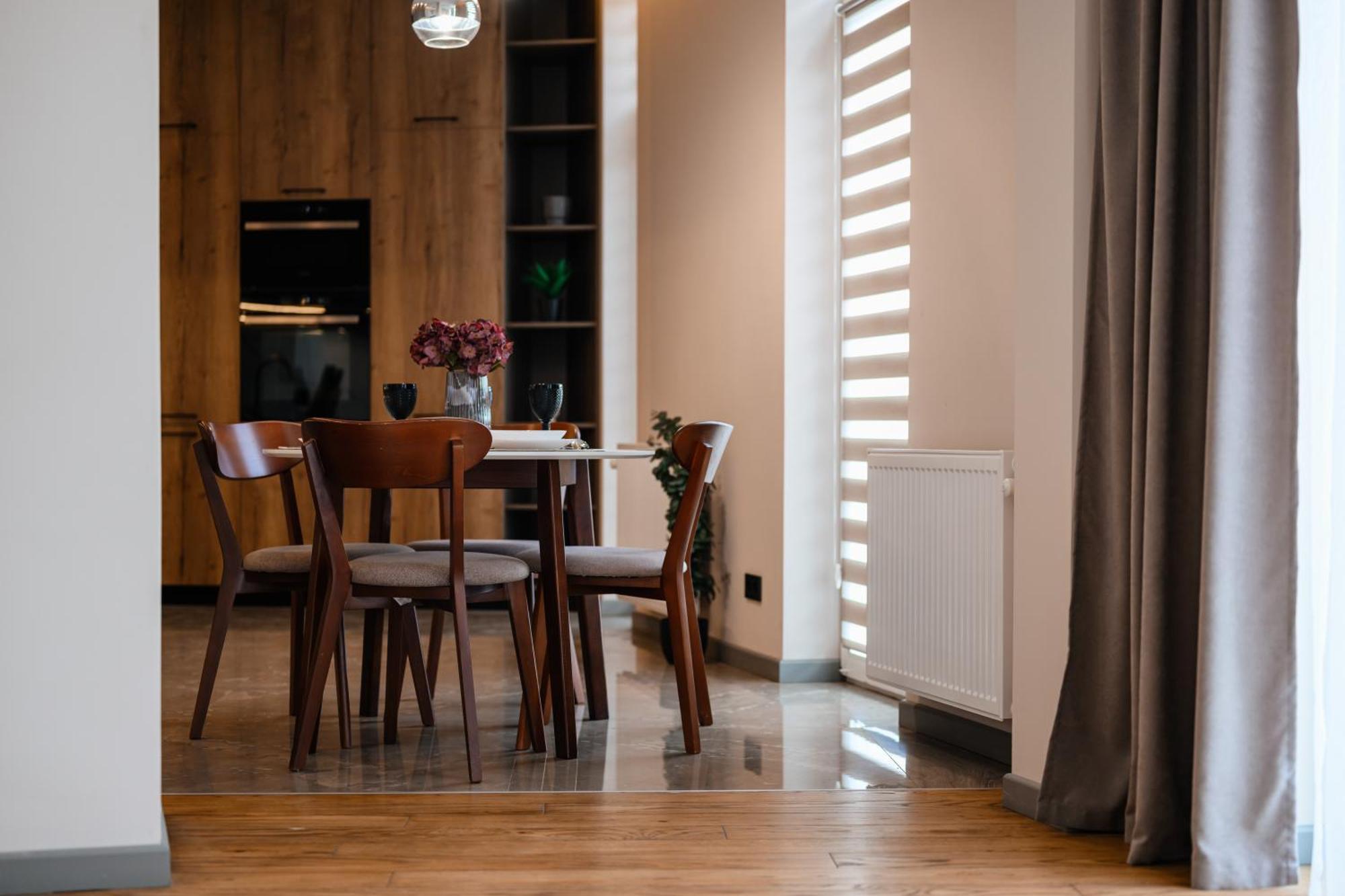 אוזהורוד Luxury Apartments Smart House מראה חיצוני תמונה