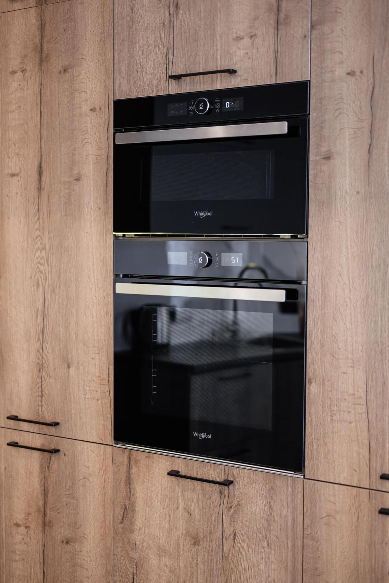 אוזהורוד Luxury Apartments Smart House מראה חיצוני תמונה